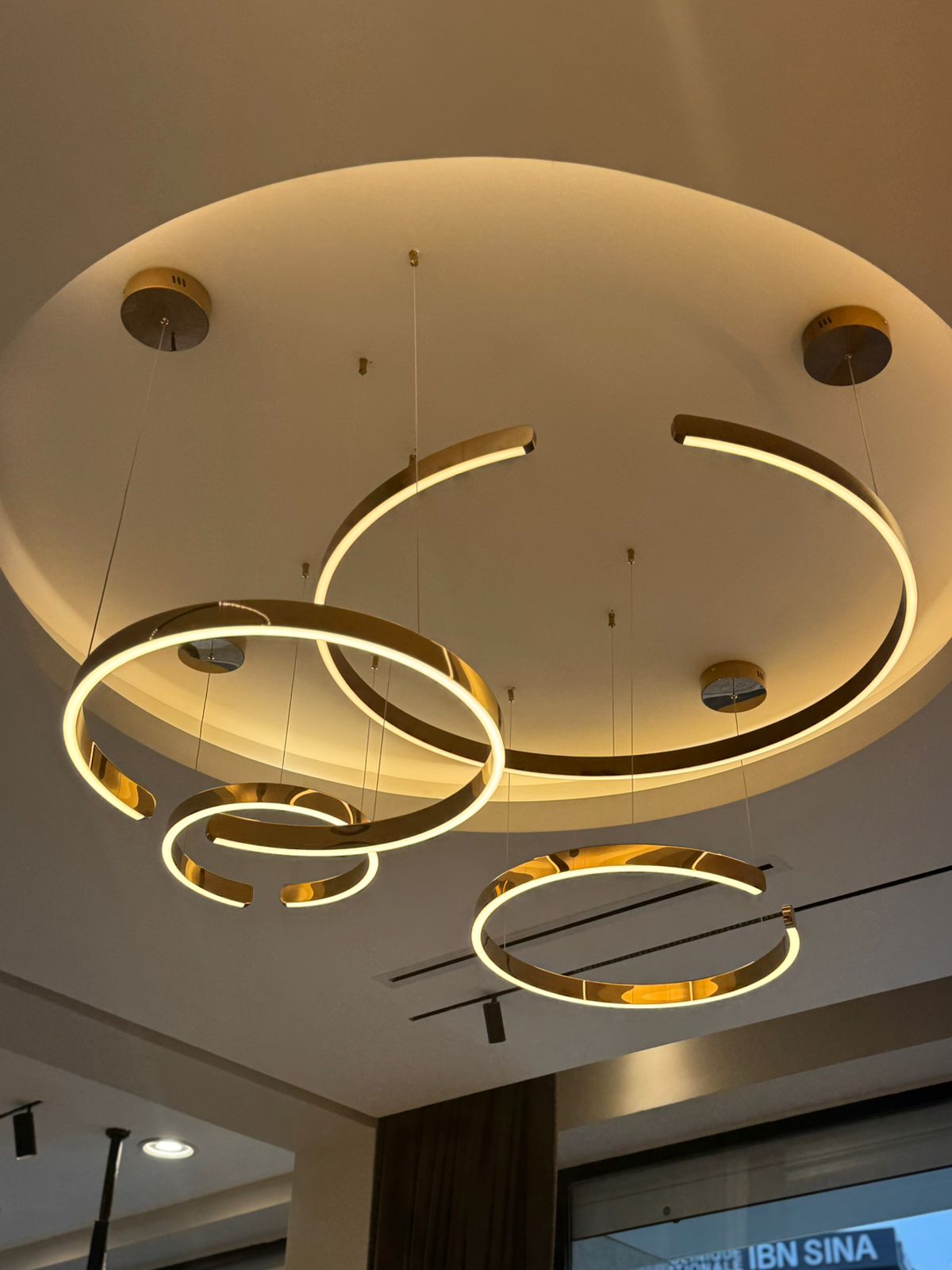 New York LED Chandelier